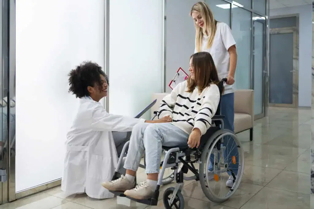 side view female doctors patient
