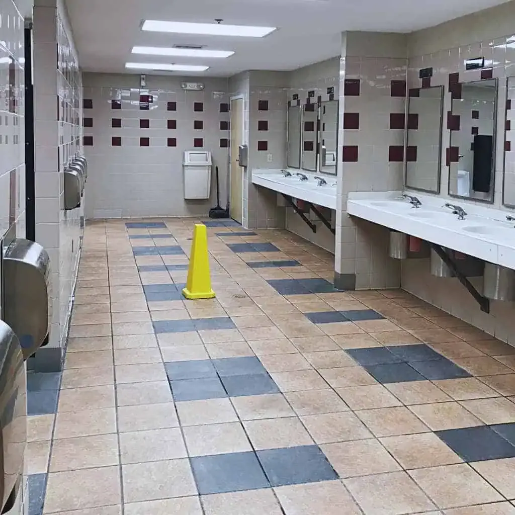 Accessible Restroom Layout with ADA Compliant Sinks and Clear Floor Space